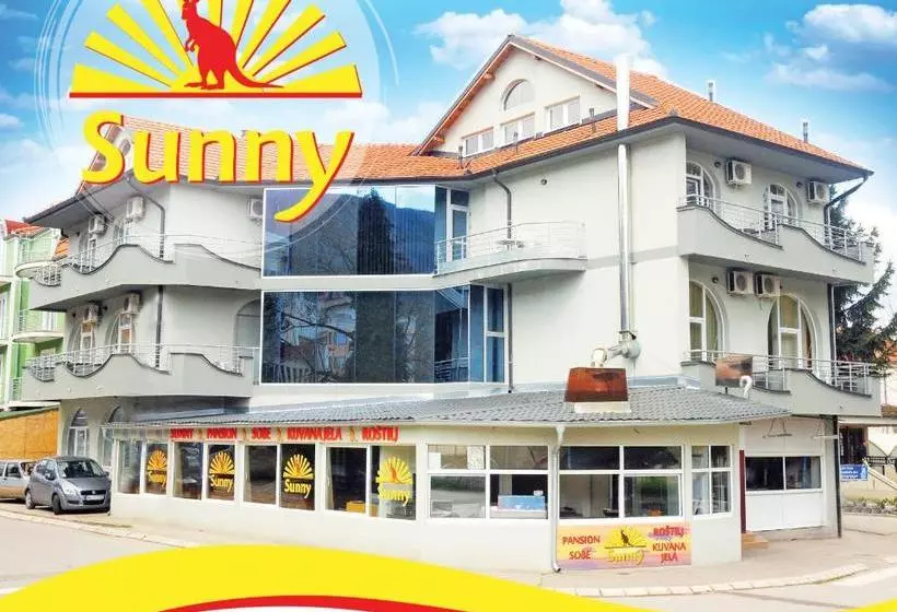 پانسیون Guesthouse Sunny