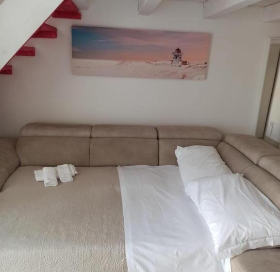 פנסיון Enjoy Trani