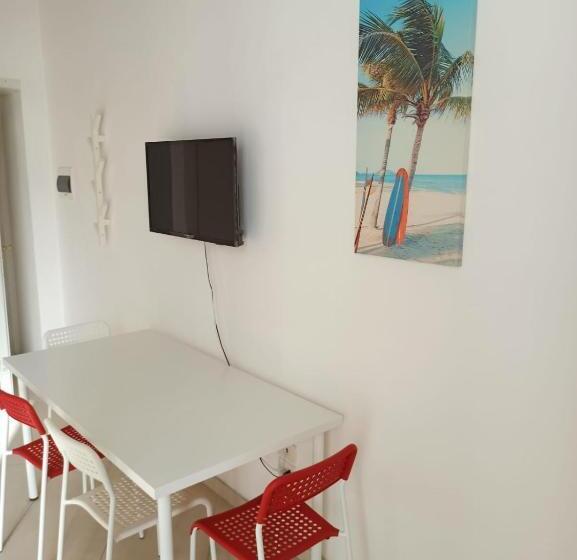 פנסיון Enjoy Trani