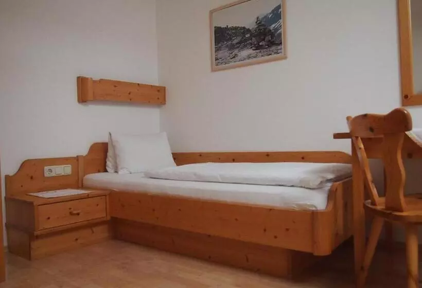 ユースホステル Tischlerwirt