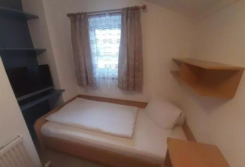 ユースホステル Tischlerwirt