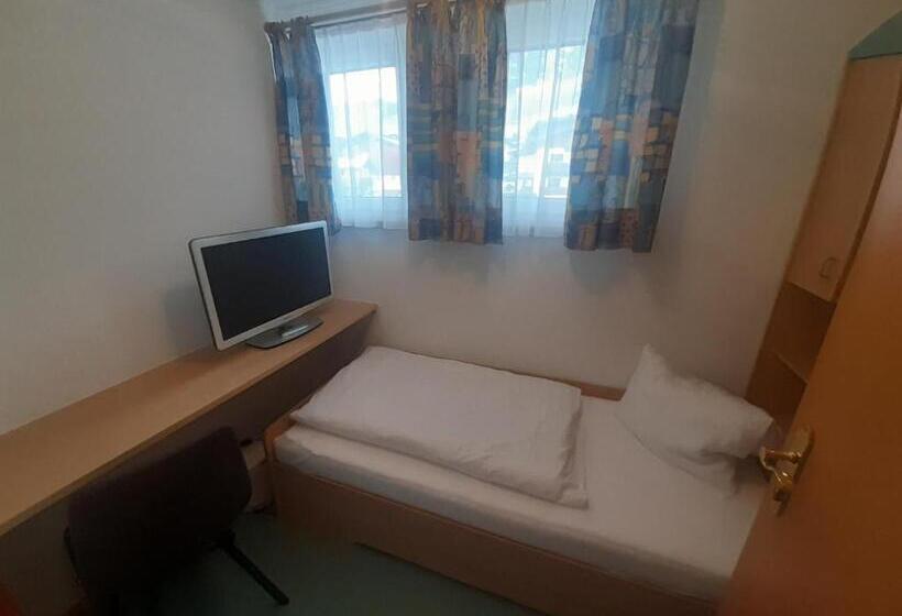 ユースホステル Tischlerwirt