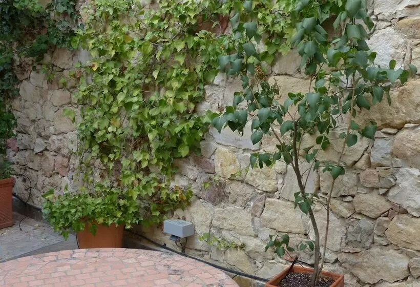 Hotelli Hosteria Del Arco