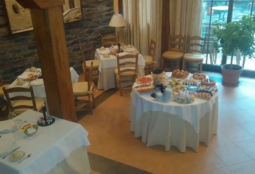 Hotelli Hosteria Del Arco