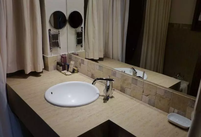 Hotelli Hosteria Del Arco