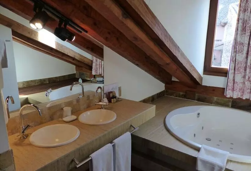 Hotelli Hosteria Del Arco