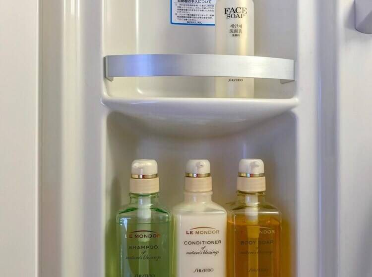 بنسيون Konyamachi Guest House Kuku