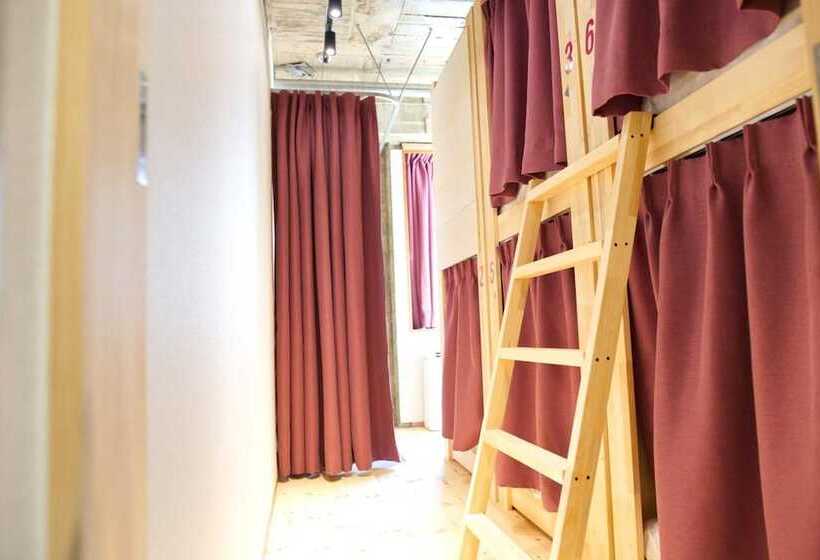 بنسيون Konyamachi Guest House Kuku