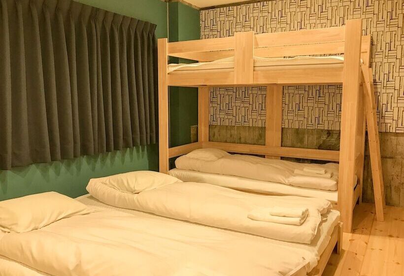 بنسيون Konyamachi Guest House Kuku