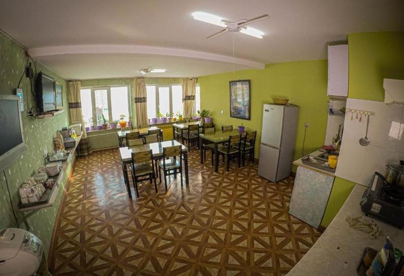 پانسیون Lg Tour & Hostel