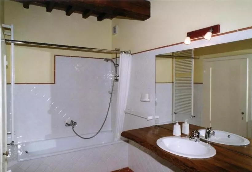 ホテル Agriturismo Santa Rosa