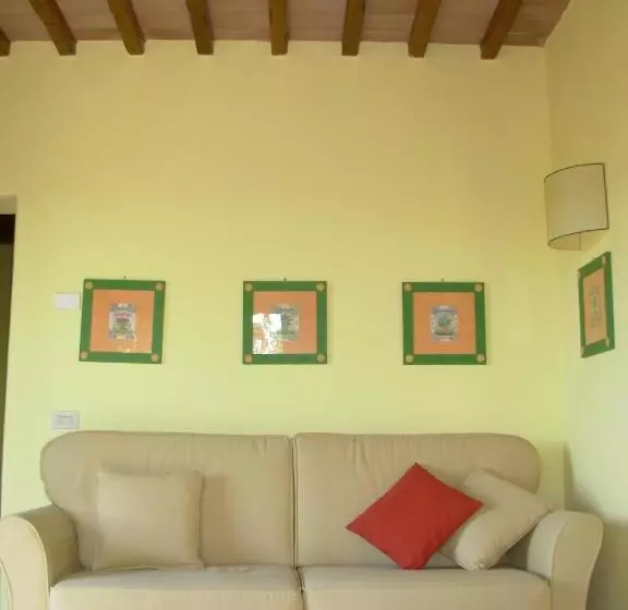 ホテル Agriturismo Santa Rosa