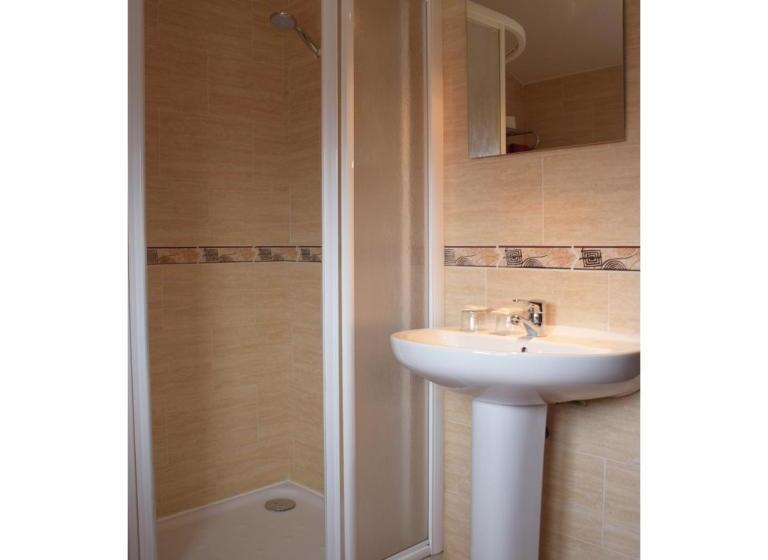 פנסיון Hostal Infante Peñafiel