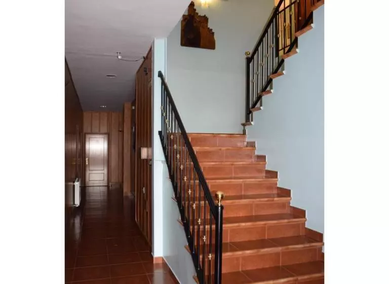 پانسیون Hostal Infante Peñafiel