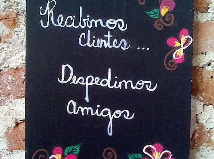 بنسيون Los Portones De Ataco