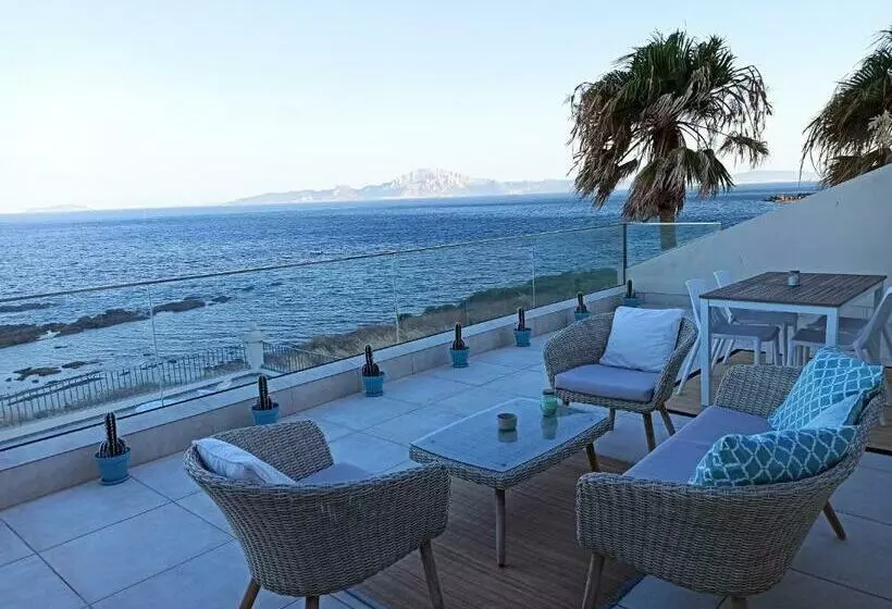 Hotelli Punta Carnero Alojamiento Singular