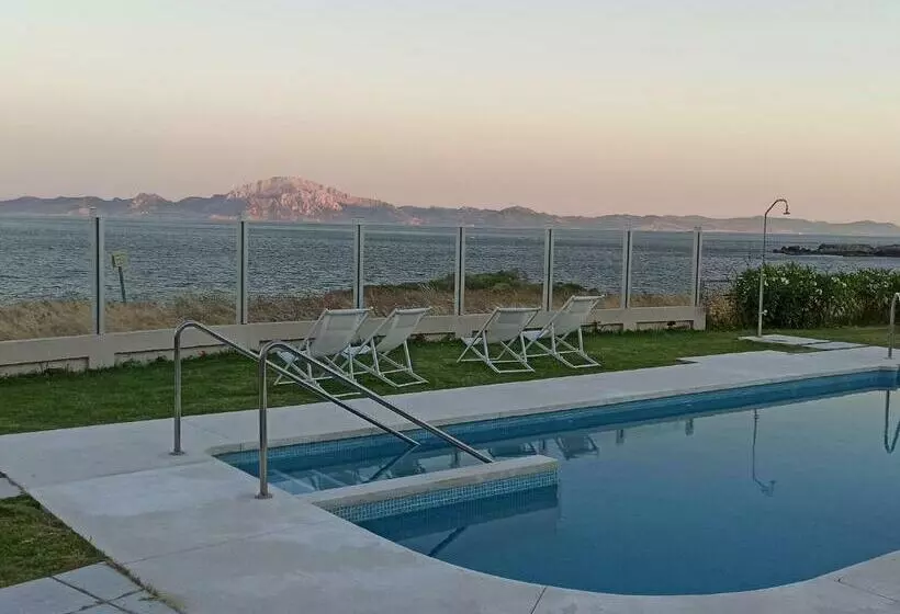 Hotelli Punta Carnero Alojamiento Singular