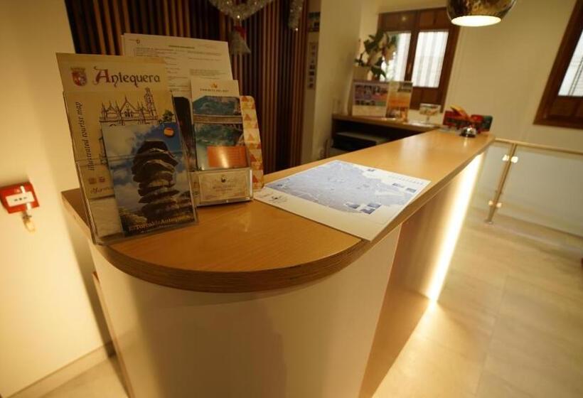 فندق Infante Antequera