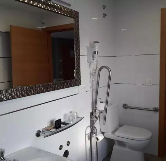 ホテル Infante Antequera