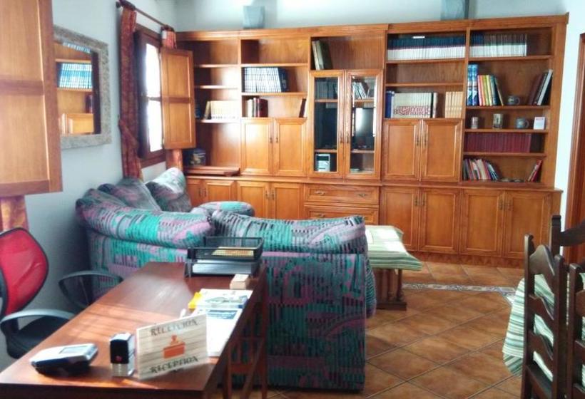 膳宿费 El Descanso De Gaia