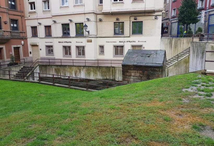 펜션 Hostal Foncalada