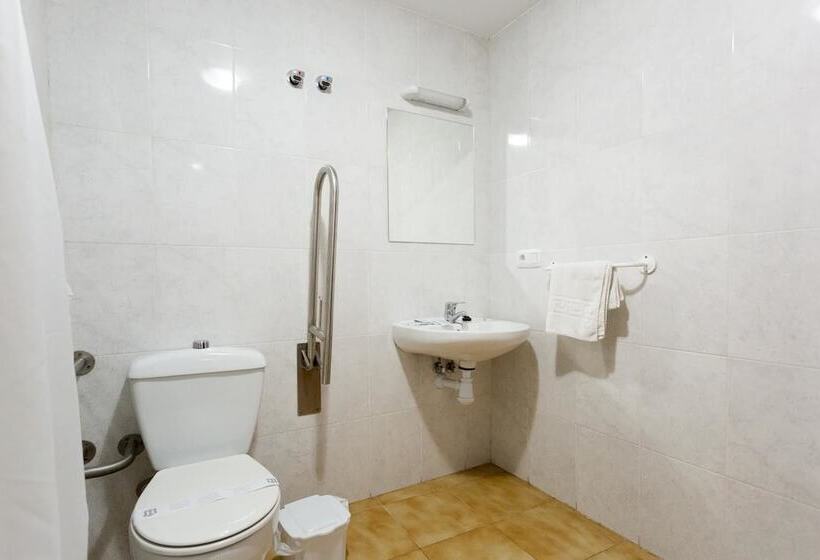 پانسیون Hostal San Rafael