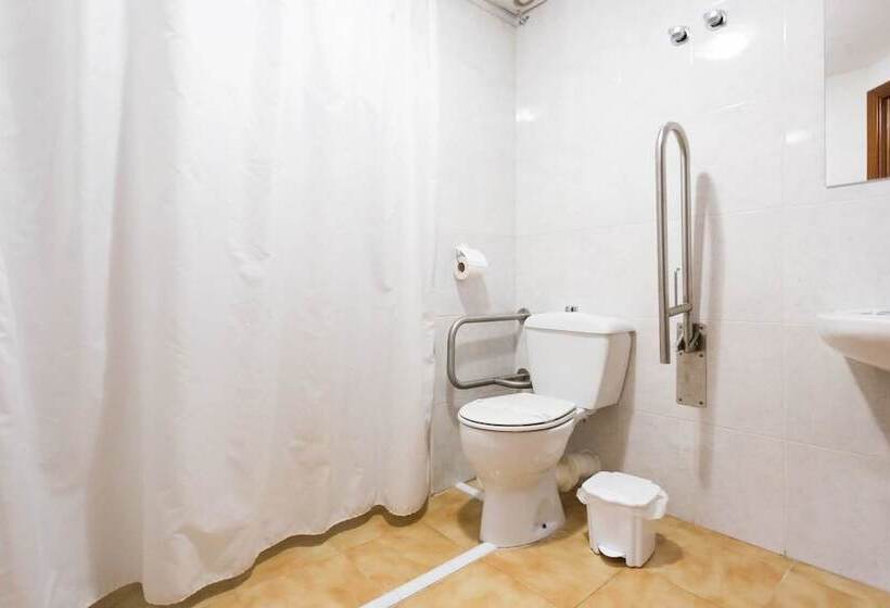 پانسیون Hostal San Rafael