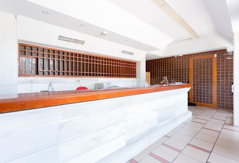 پانسیون Hostal San Rafael