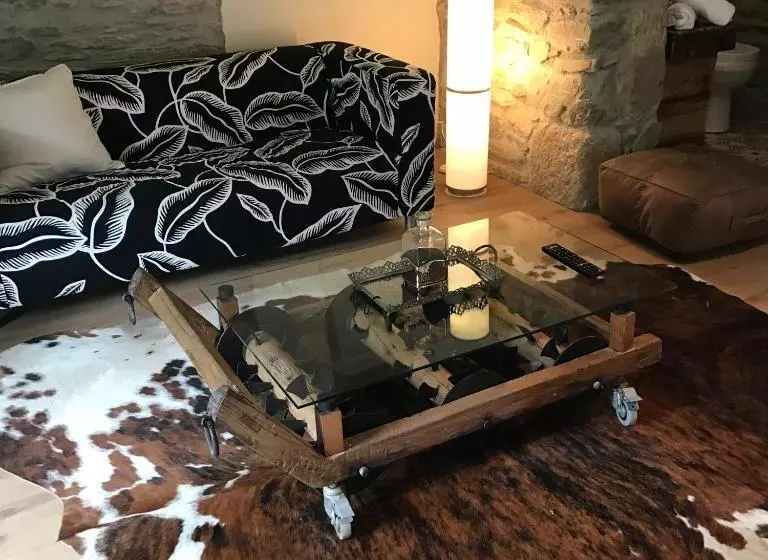 Majatalo Hostal Sant Roc