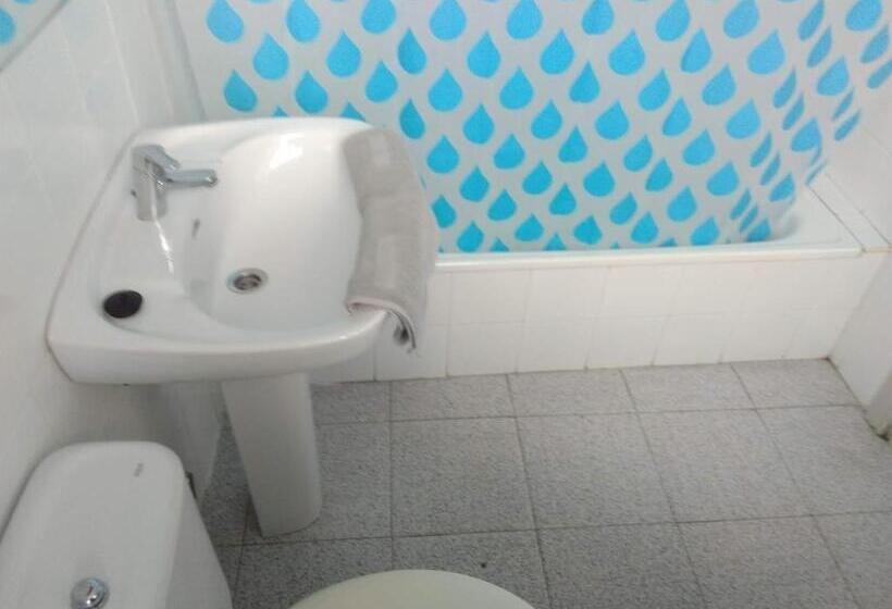 ペンション Arrigorri Ostatu Jatetxea