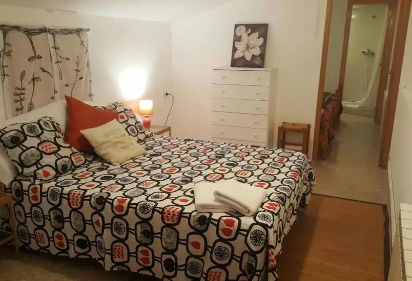 ペンション El Mijares