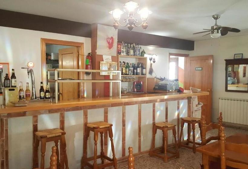 بنسيون El Mijares