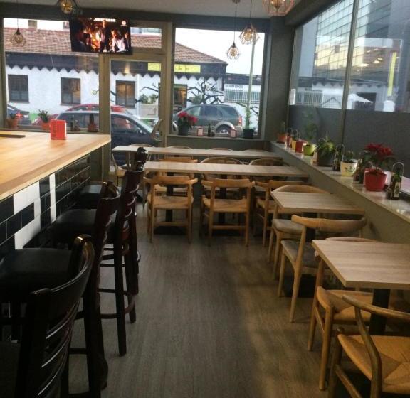 ペンション Golden 21