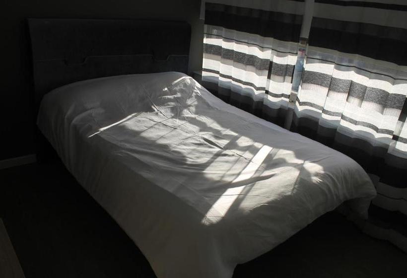 ペンション Golden 21