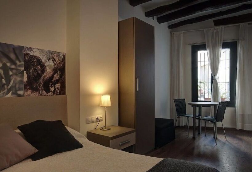 펜션 Hostal Agrobotiga 7 De Ribera