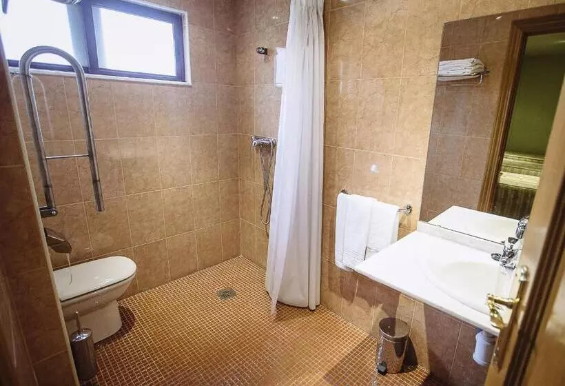 Retkeilymaja Hospedería Puerta De La Catedral