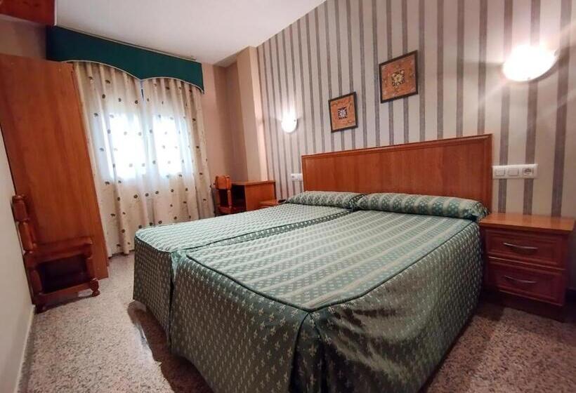 فندق صغير Hospedería Puerta De La Catedral