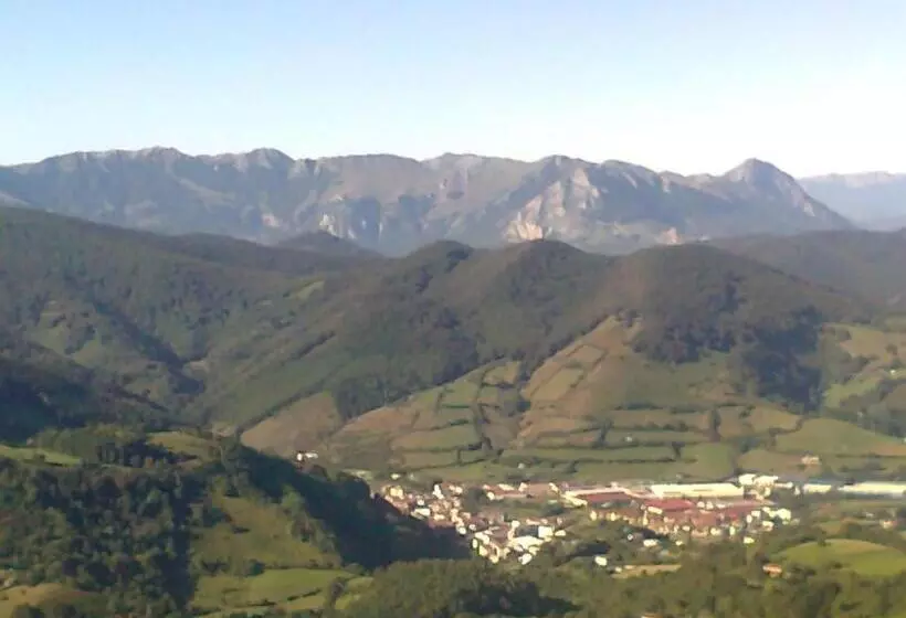 Majatalo Hostal Cicloturismo Lopenea