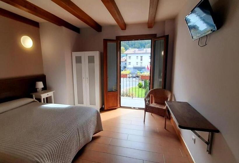 Пансион Hostal Cicloturismo Lopenea