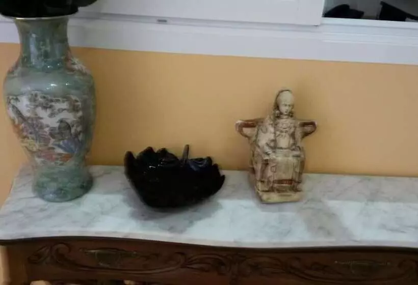 Majatalo Hostal Virgen Del Pilar