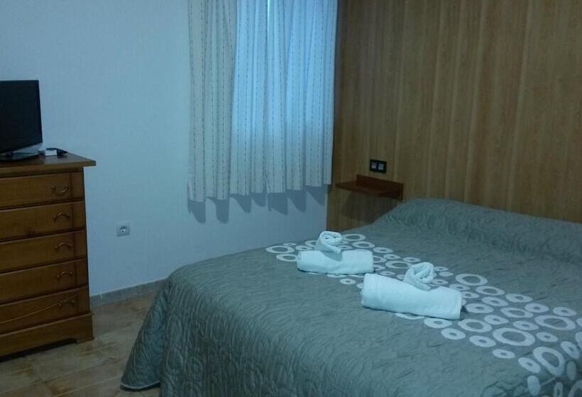 بنسيون Hostal Virgen Del Pilar