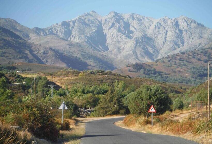 ホテル El Rincón De Los Riveros