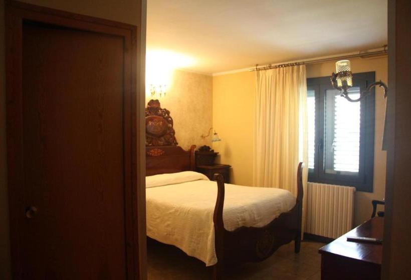 ペンション Fonda Sala