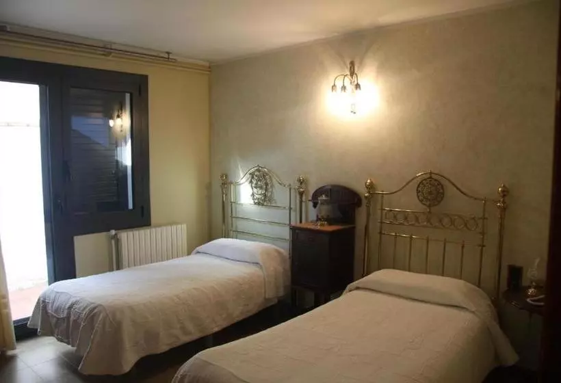 پانسیون Fonda Sala