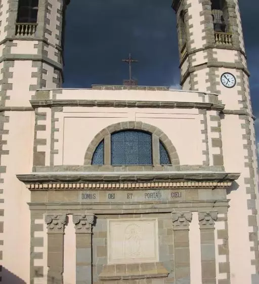 پانسیون Fonda Sala