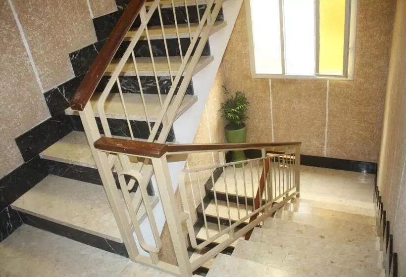 Majatalo Hostal Torre Mar