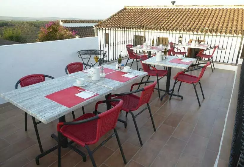 Majatalo Olivetum Colina