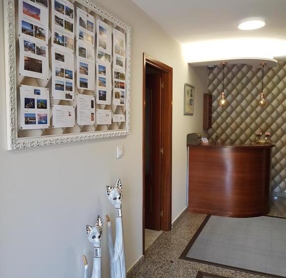 Pensión Residencia Cecilia