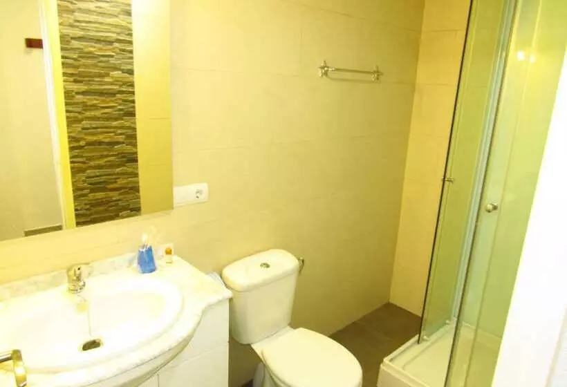 ホテル Restaurante Rural Cau Blanch