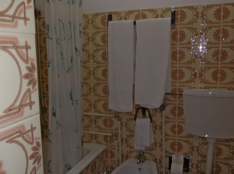 پانسیون Casa De Hóspedes Granifóia